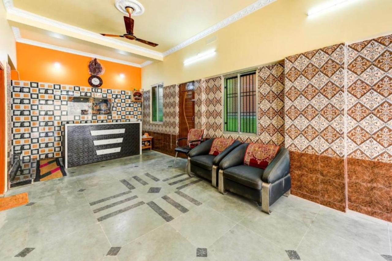 Goroomgo Neelachal Holiday Nibasa Puri Near Sea Beach Area - Perfect Location With Excellent Service Awarded ภายนอก รูปภาพ