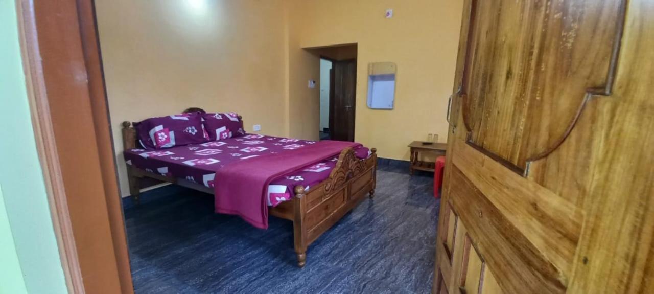 Goroomgo Neelachal Holiday Nibasa Puri Near Sea Beach Area - Perfect Location With Excellent Service Awarded ภายนอก รูปภาพ